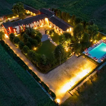 Hotel La Corte San Lorenzo 3*